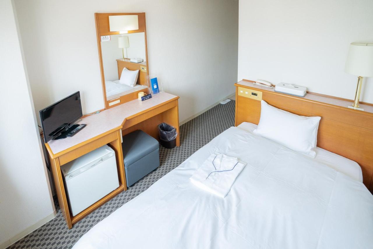 Hotel Casabella Inn Кобе Екстериор снимка