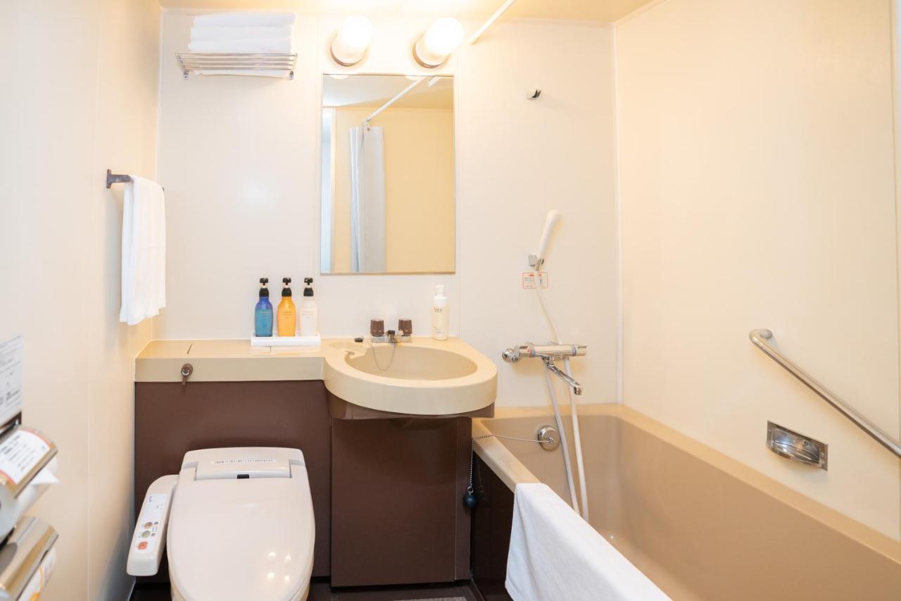 Hotel Casabella Inn Кобе Екстериор снимка
