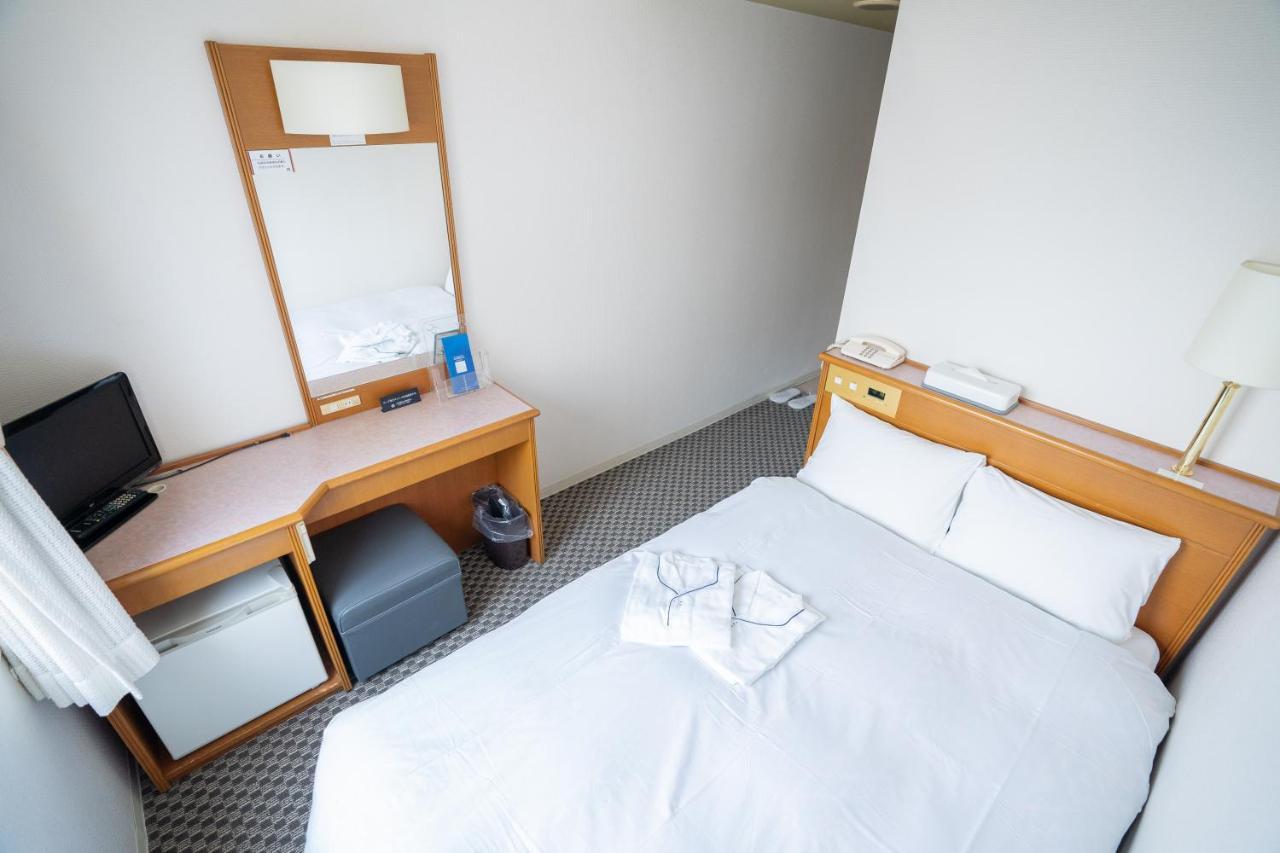 Hotel Casabella Inn Кобе Екстериор снимка