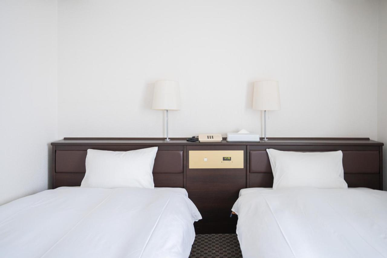 Hotel Casabella Inn Кобе Екстериор снимка